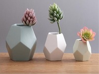 Выбираем вазу для интерьера